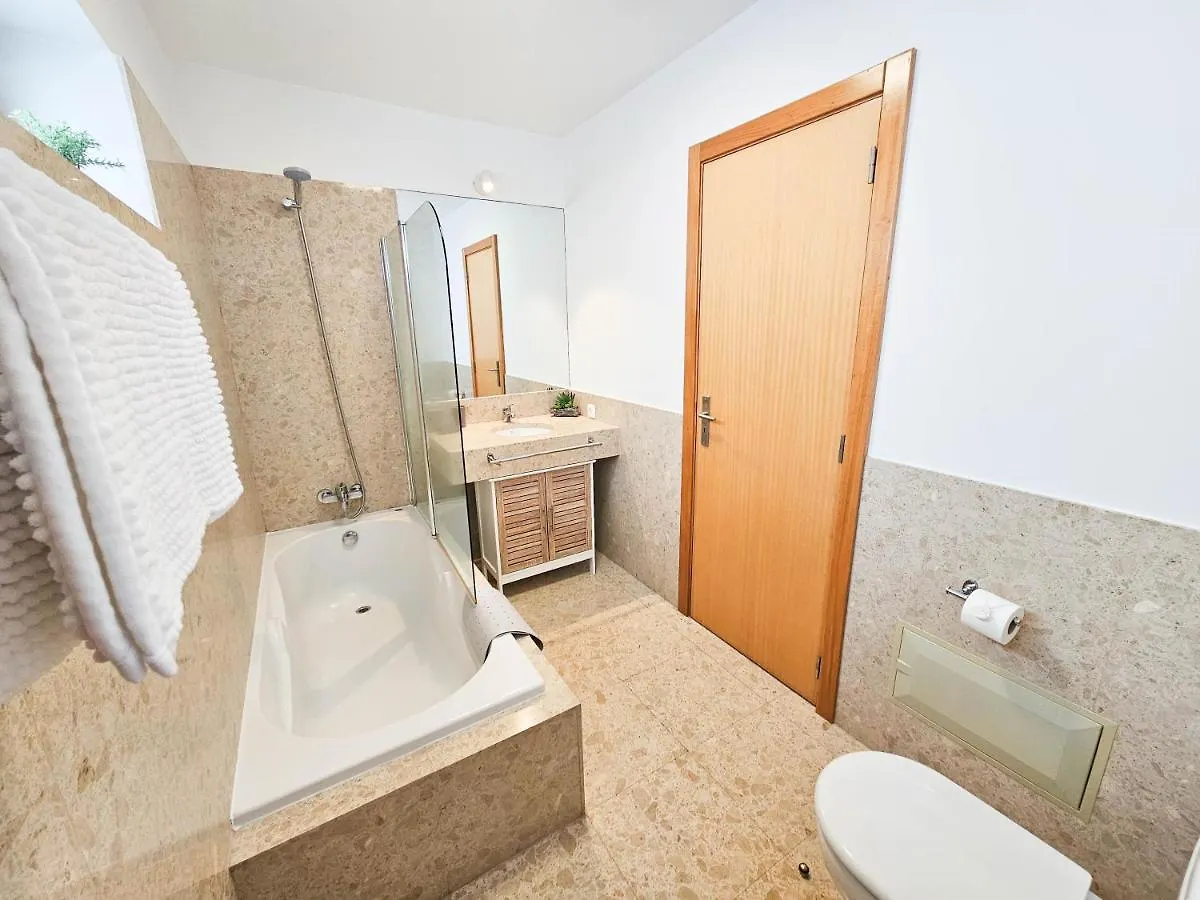 Machico Oasis - Mountainview Apartment