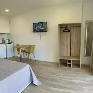 Apartment Feeling Like, Machico (Madeira)